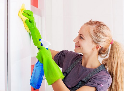 After builders cleaning in Twickenham for renovated homes and dusty interiors