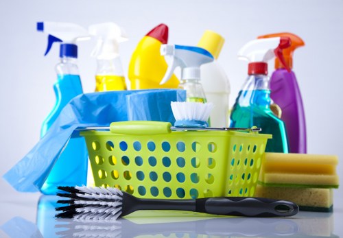 Professional move out cleaning for Twickenham homes and flats